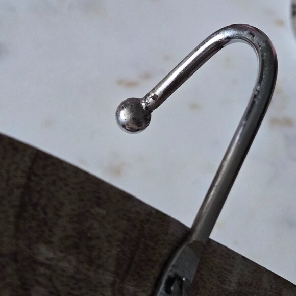 Handmade in India block with hook - Picture 4 of 4